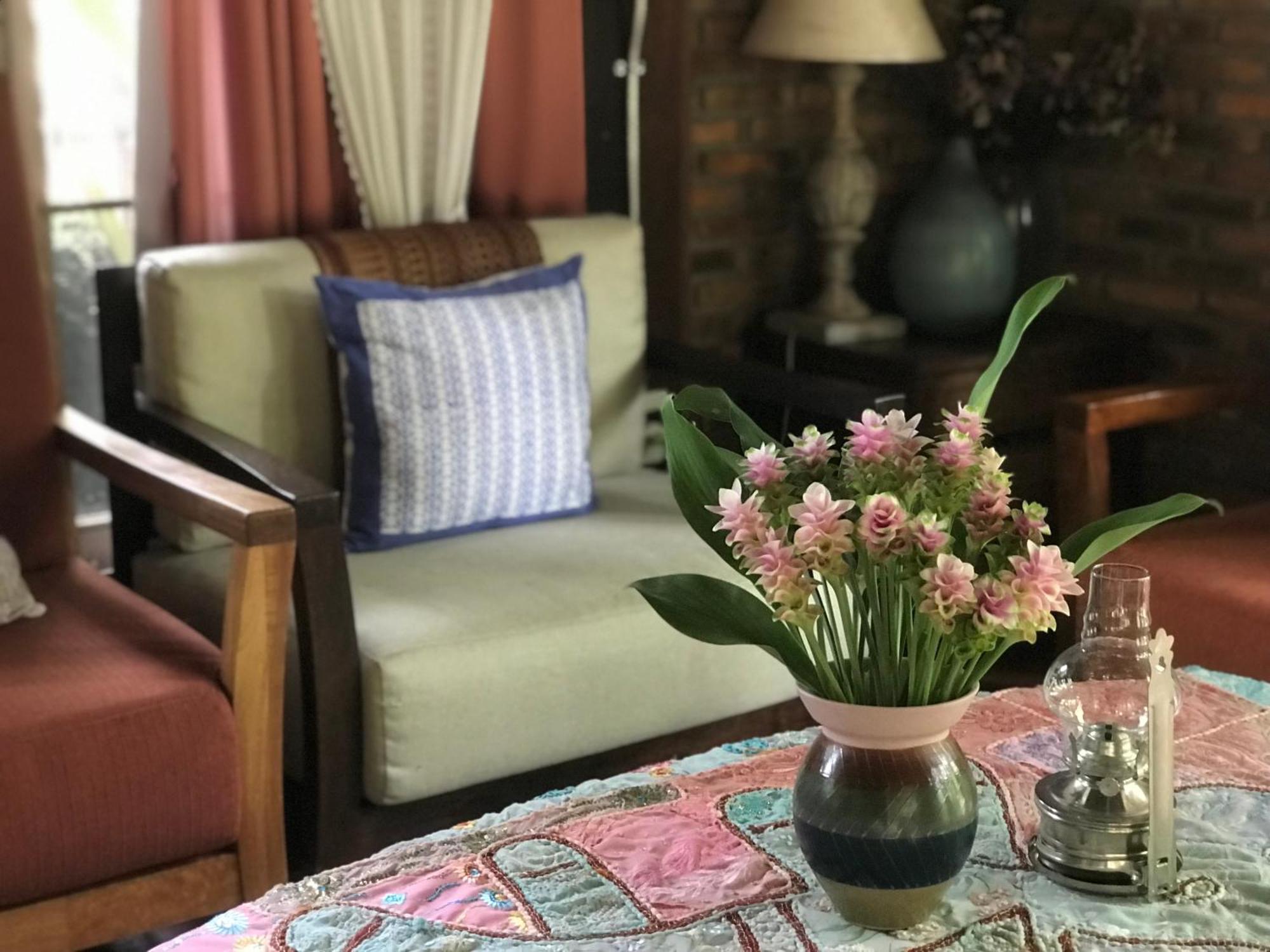 Hostal The Now By Kru Se Ban Muang Pha Exterior foto