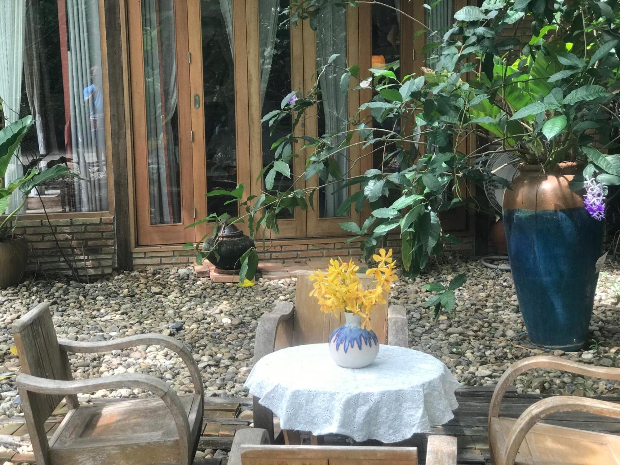 Hostal The Now By Kru Se Ban Muang Pha Exterior foto